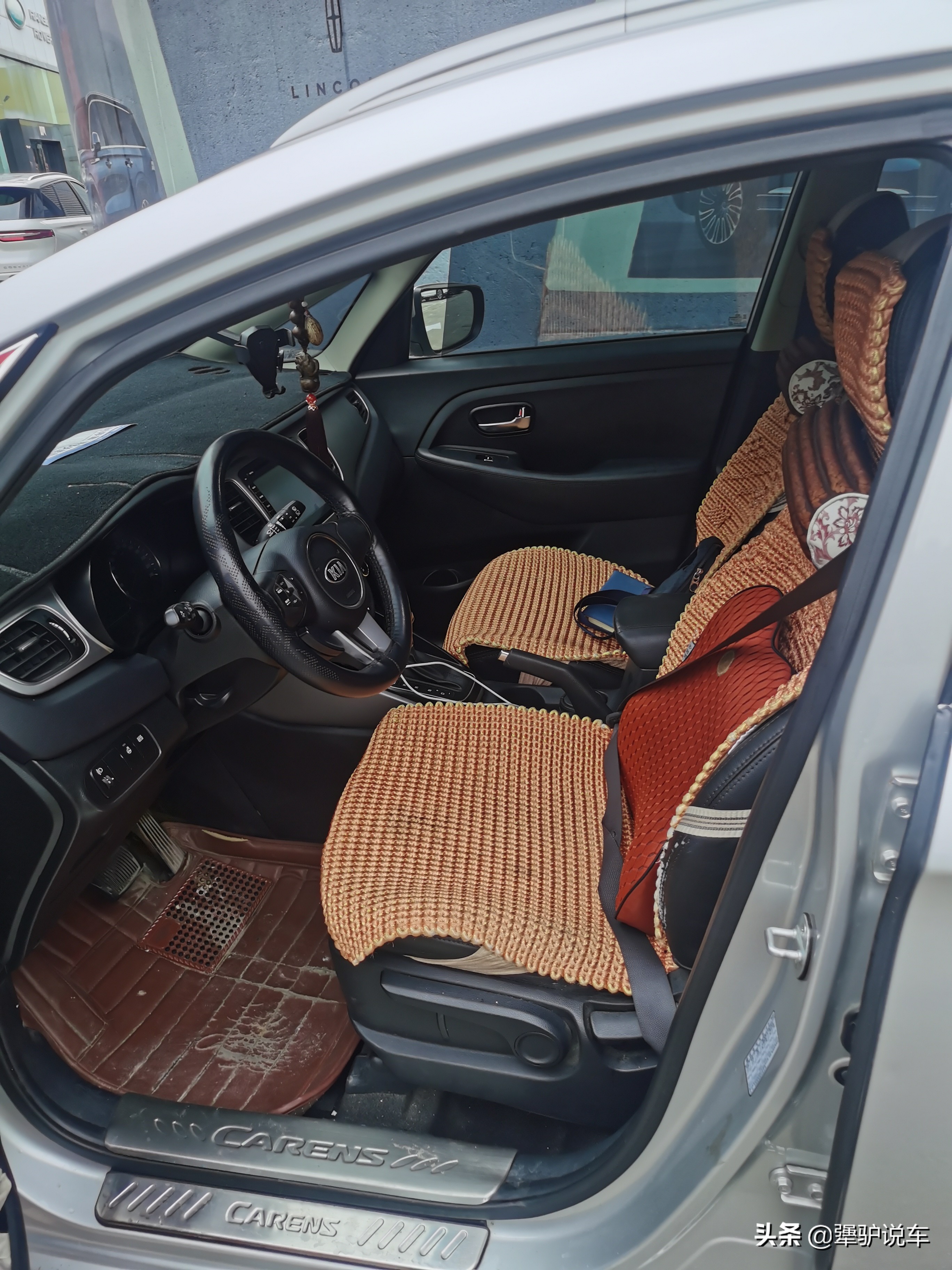 大连起亚佳乐二手车,2014款起亚佳乐价格