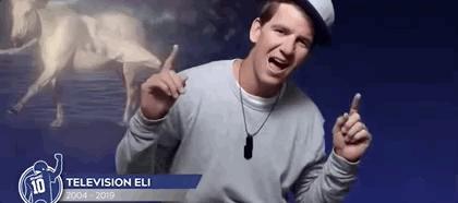 16年NFL生涯画上句号，这个五五开的男人，载满了我们的青春