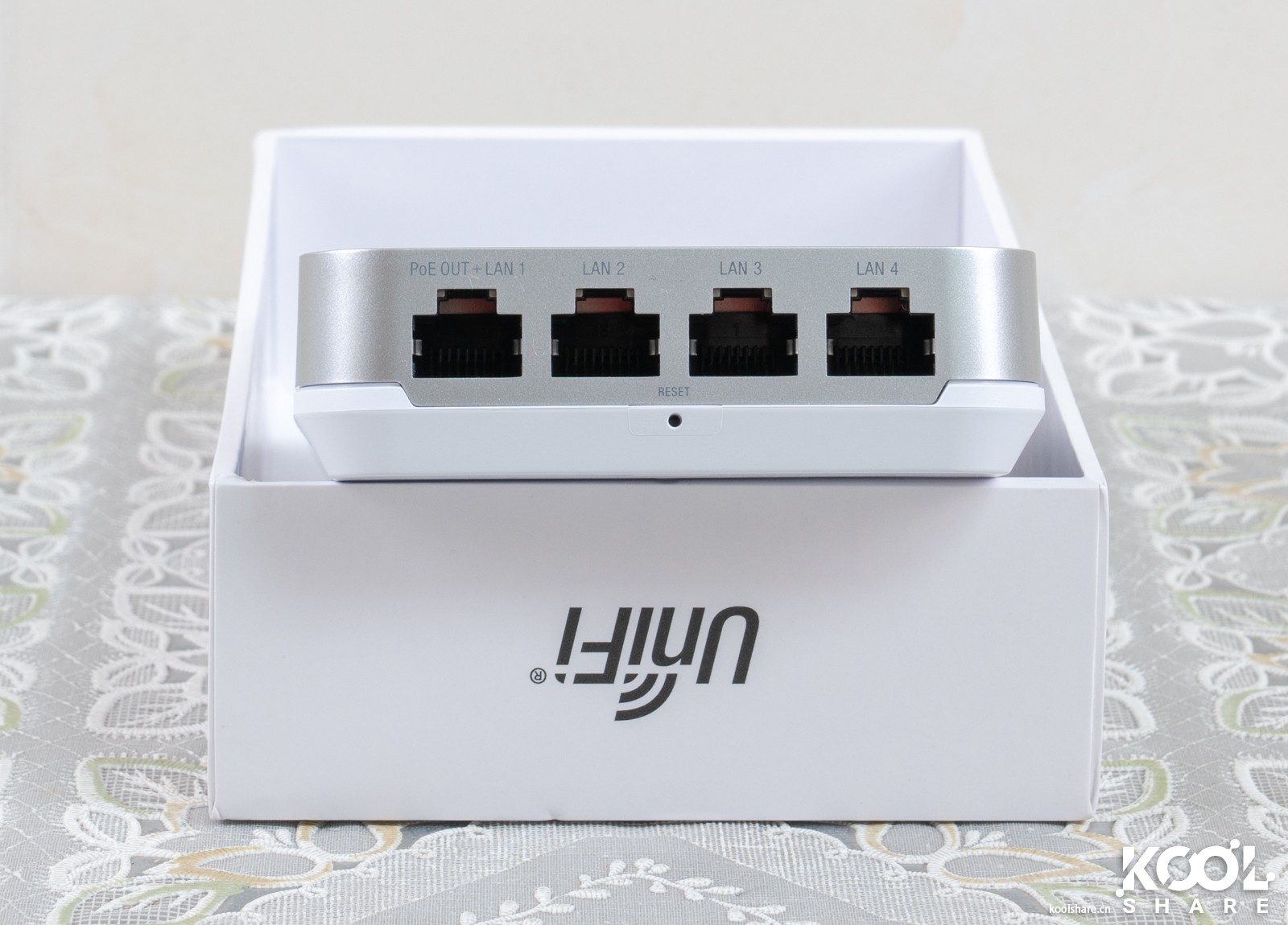 UBNTUAP-IW-HD86式面板AP开箱拆解评测