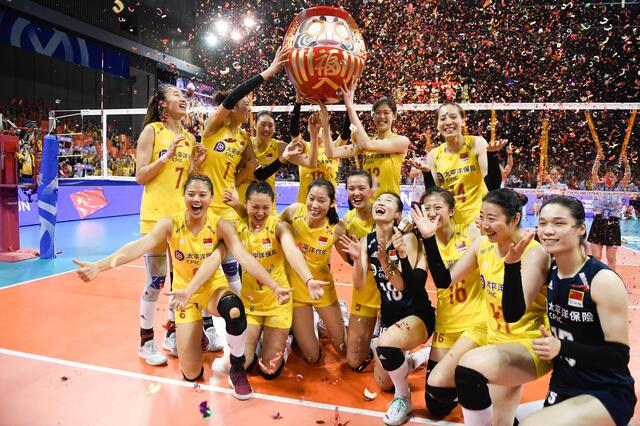 郎平评价国足,国足新主教练李霄鹏引球迷质疑