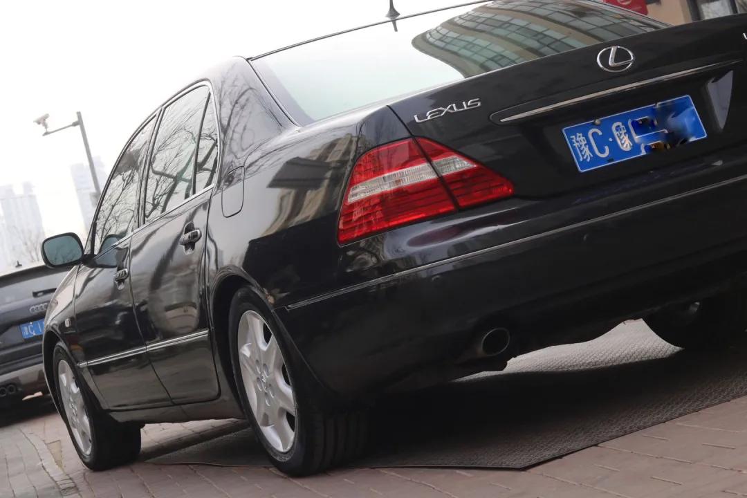 老车翻新：翻新05年残破的雷克萨斯LS430，百万老车，满血复活