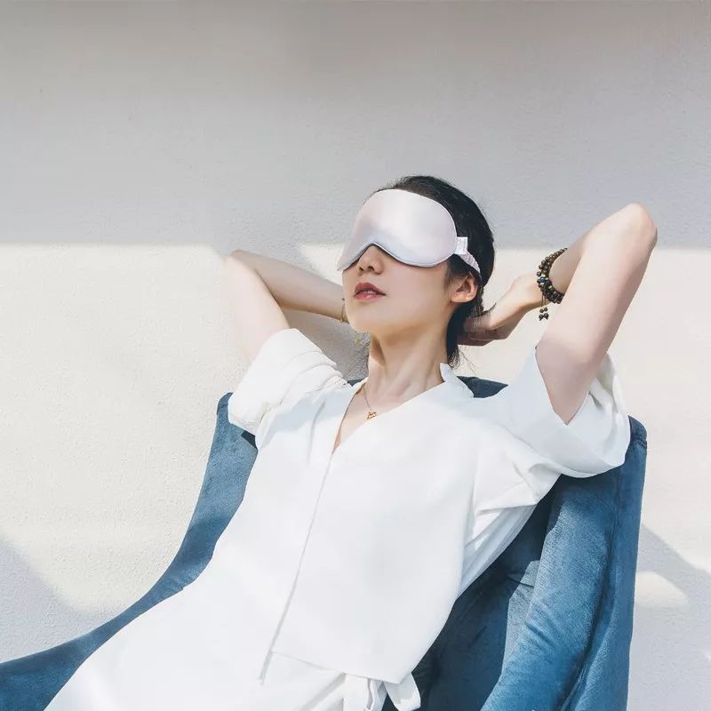 睡眠眼罩推荐真丝,眼罩遮光睡眠舒适真丝眼罩