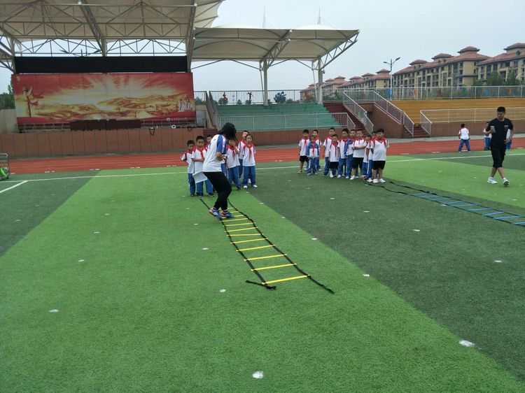 足球校园艺术节,东平县第一届校园足球联赛