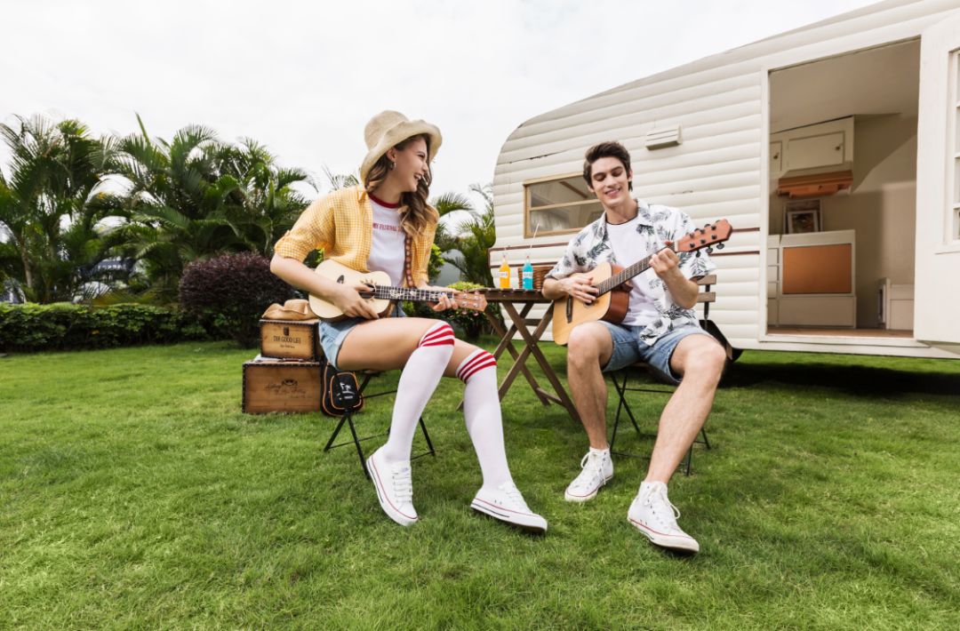 如何挑选尤克里里新手,尤克里里2000-5000琴推荐