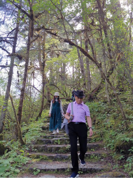 海螺沟燕子沟四日游,海螺沟燕子沟风景区