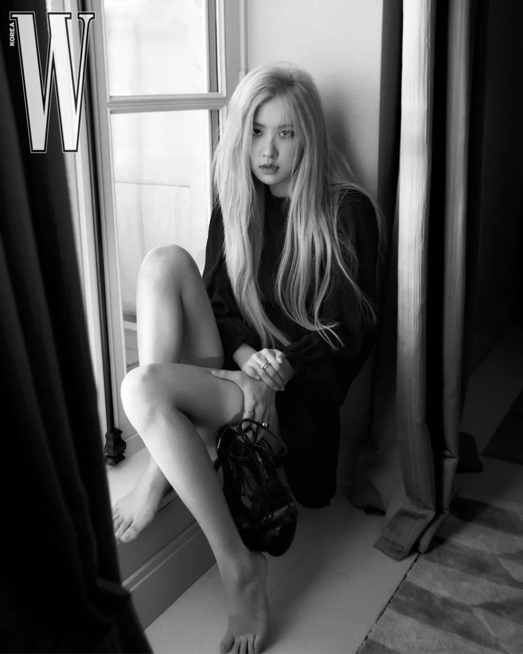 blackpink的朴彩英rosie,blackpink朴彩英澳洲玫瑰歌名