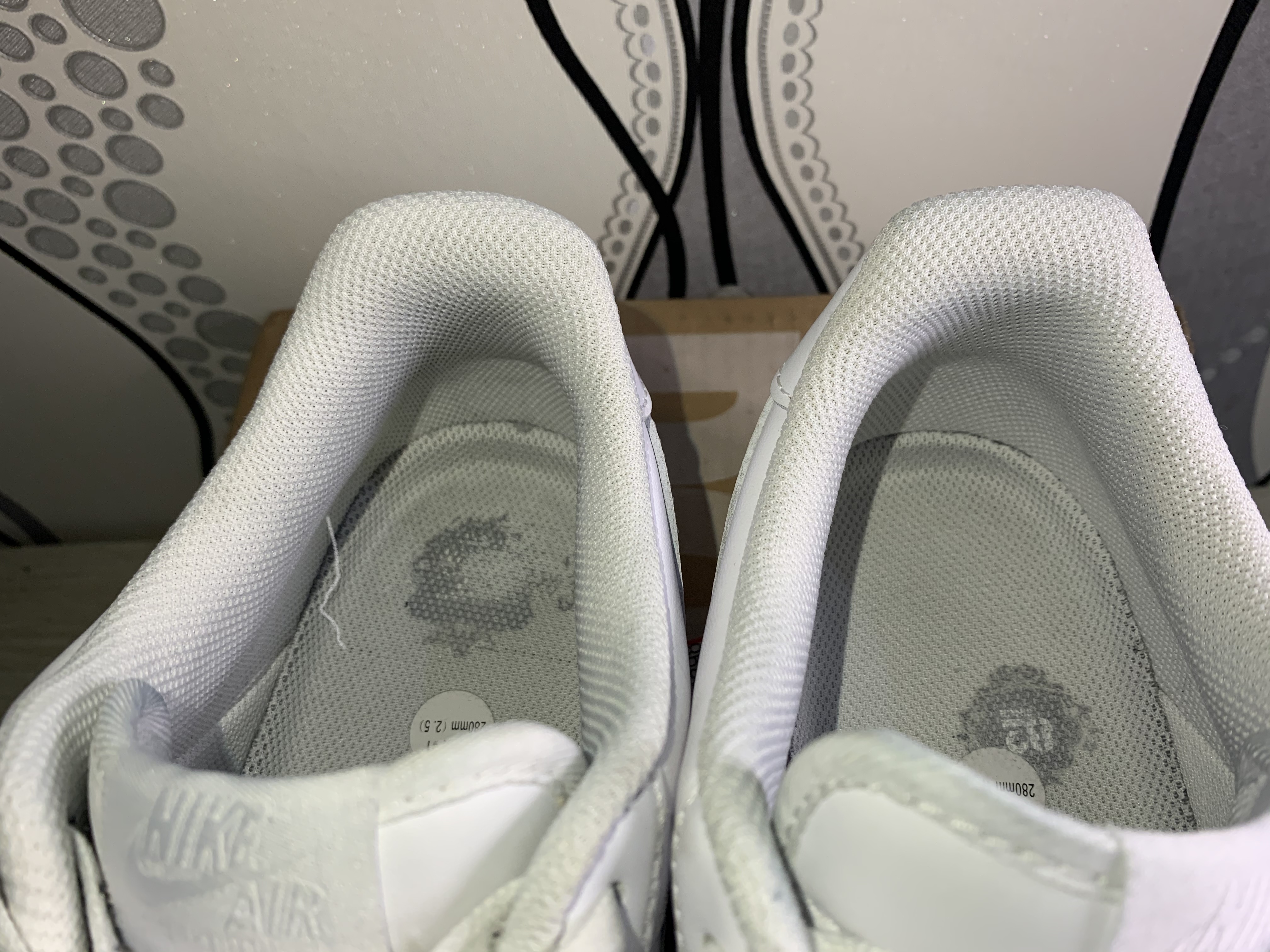 nikeaf1无鞋带只有扣子,nikeaf1穿着舒服吗