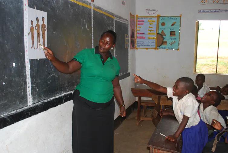 很多女生买不起卫生巾吗,买不起卫生巾的女孩求助网友