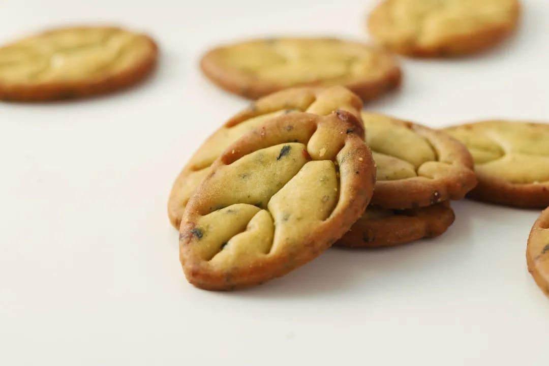 9种蔬菜味饼干,九种蔬菜薄脆饼干