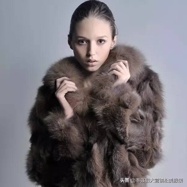 獭兔毛皮草掉毛严重怎么处理,皮草掉毛是真的还是假的