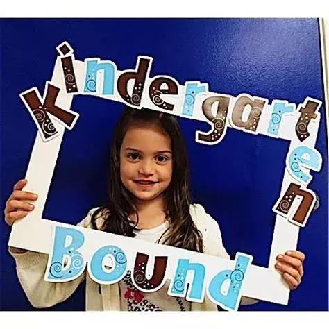 毕业最创意的毕业照多人,毕业照用什么造型好看