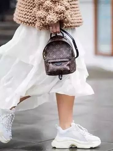 lv最热门哪款包包,十大经典lv包