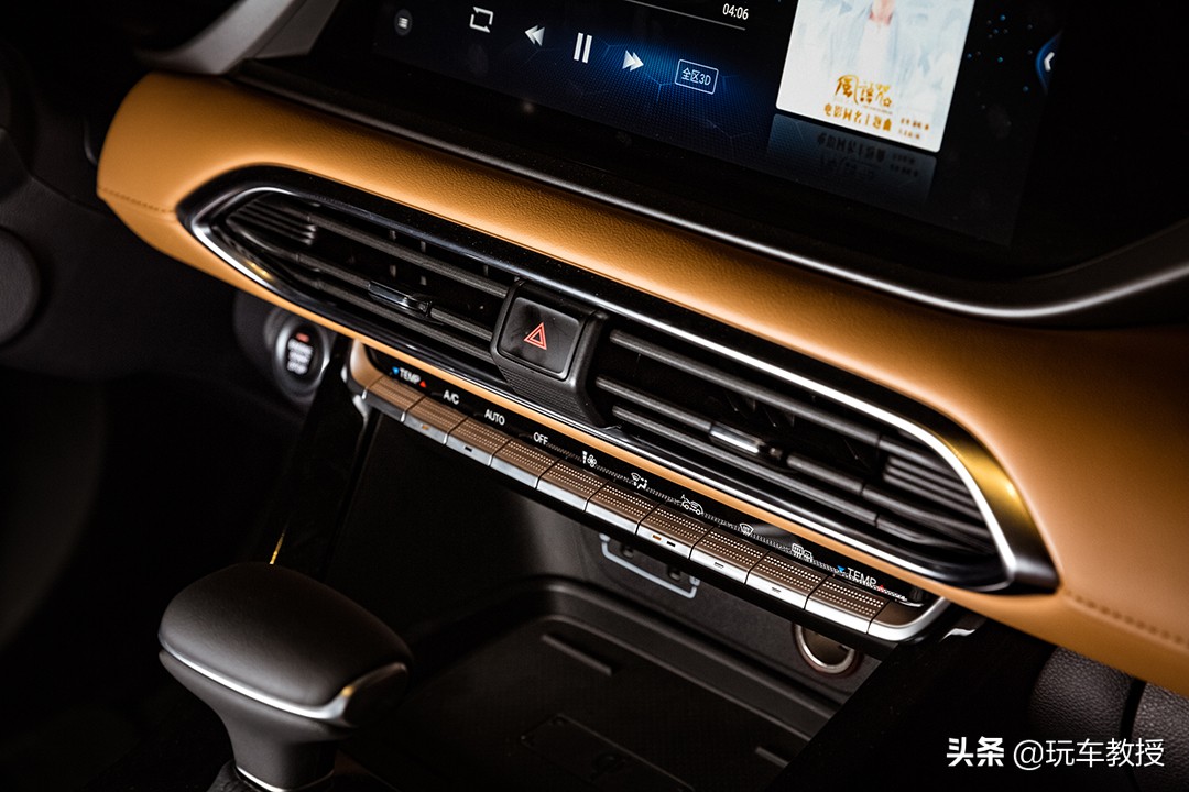 10来万的传祺GS4，用上法拉利同款材质