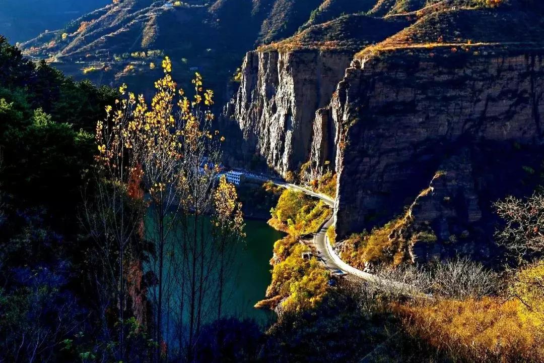 太行大峡谷挂壁公路自驾,郭亮太行大峡谷路线图