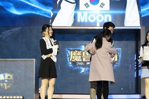 moon月神高光时刻,月神moon直播录屏