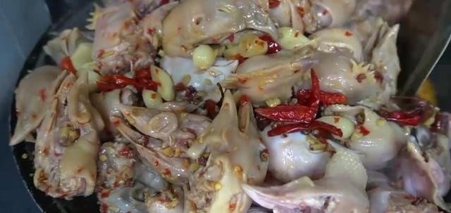 美女辞掉月薪4000的工作卖小吃,美女辞掉月薪4千工作卖小吃