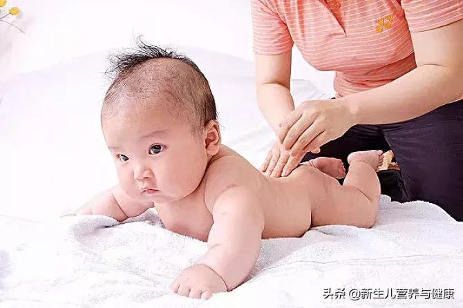 宝宝红屁股是不是得换纸尿裤,不穿纸尿裤防止红屁股的方法