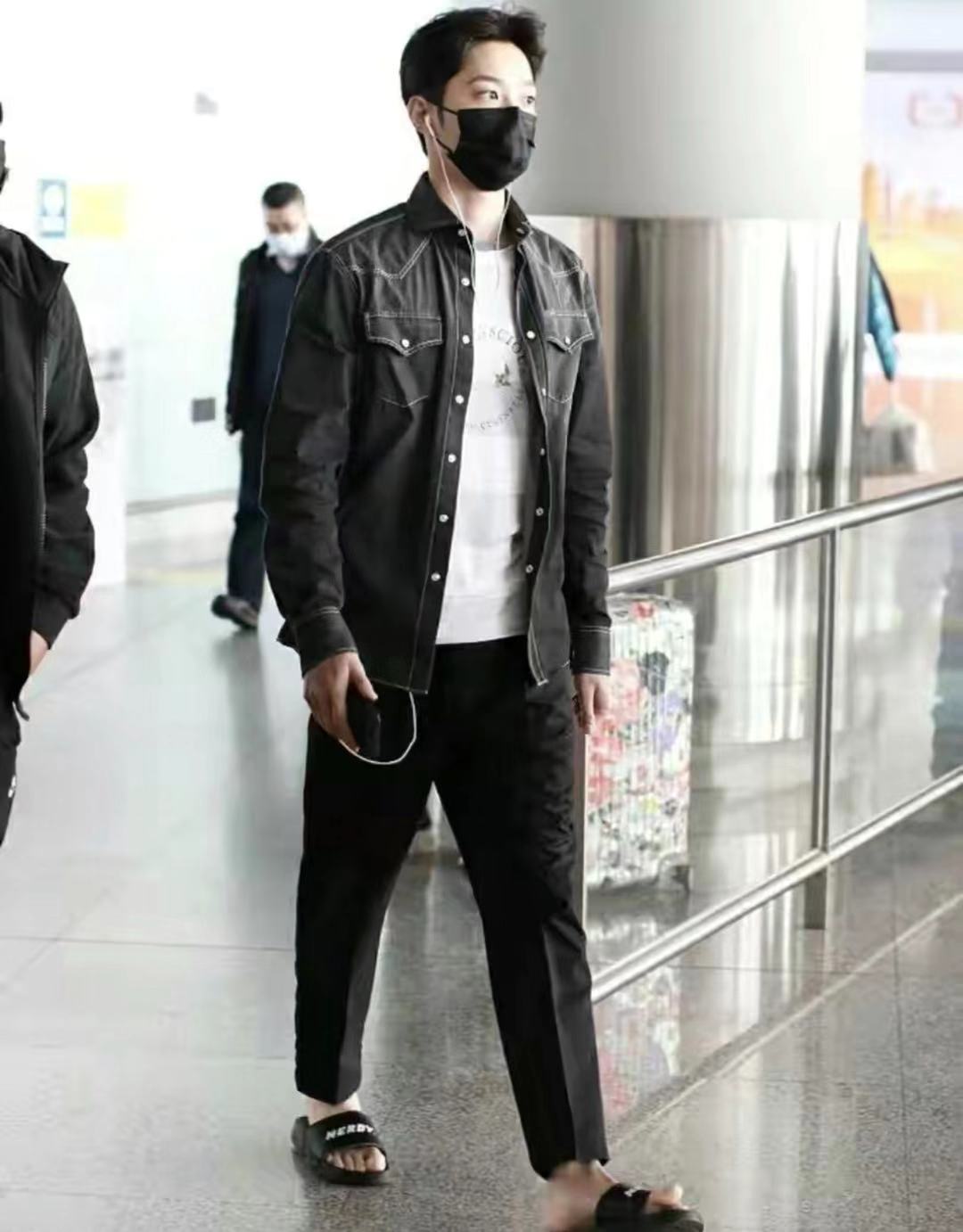 40多位大牌明星，终止和10大海外品牌合作，港台明星也很硬气