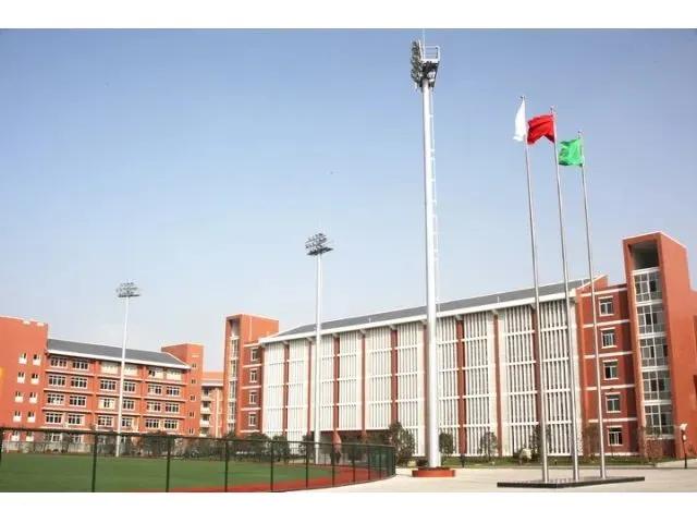 南京民办大专学费一览表,南京民办初中学费一览表