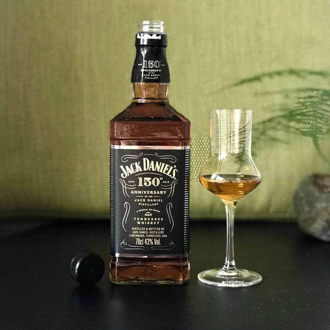 微信里最受关注的20款威士忌，哪些便宜好喝还适合入门？