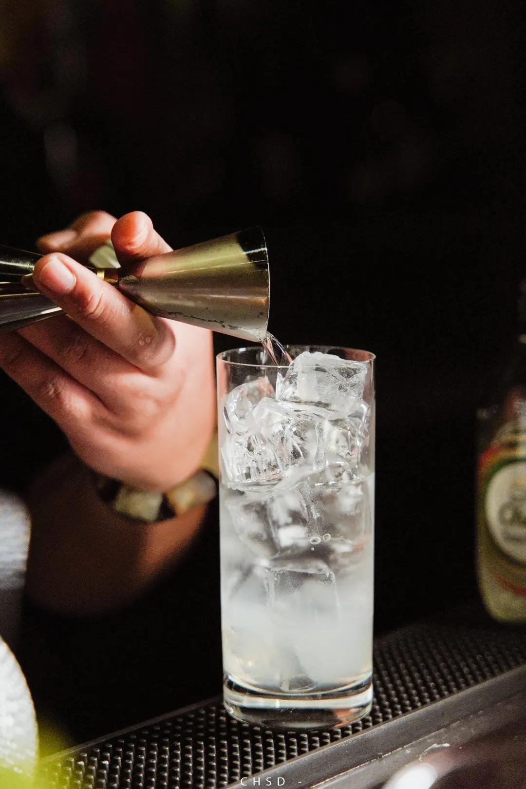 低调奢华的酒吧,小酒馆日式风格酒吧