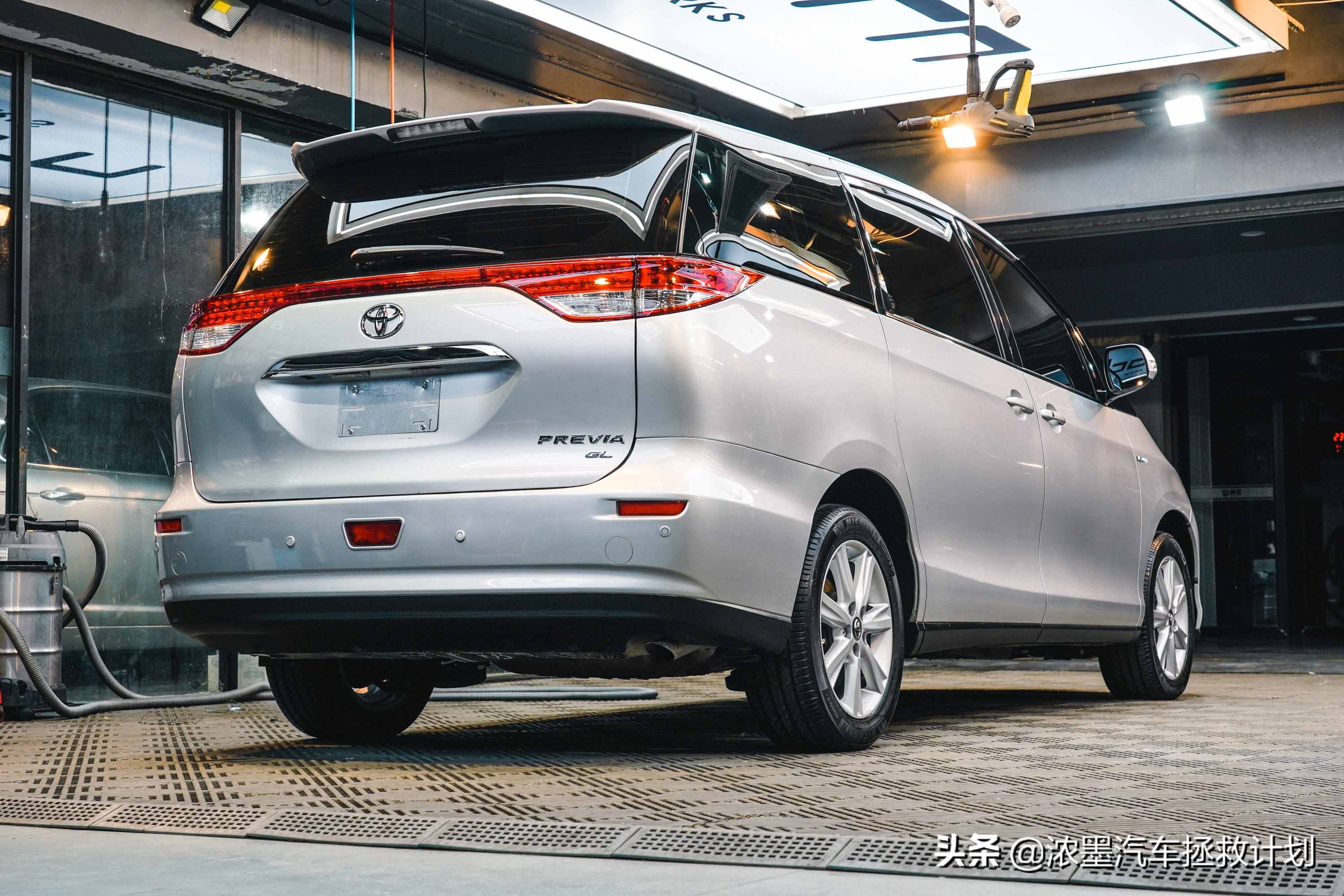 一代经典丰田普瑞维亚,丰田普瑞维亚依然经典