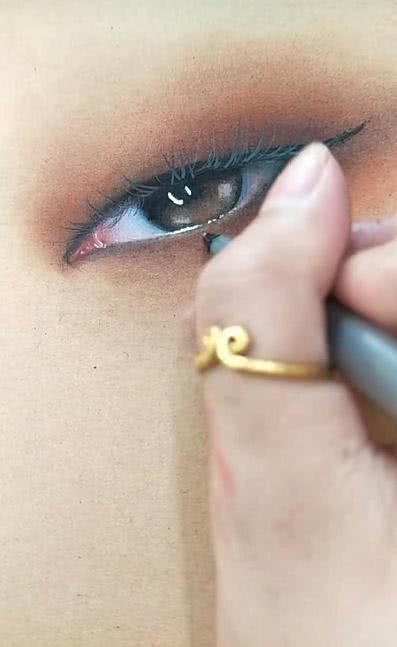 yamy单眼皮怎么画眼影,yamy单眼皮眼妆教程