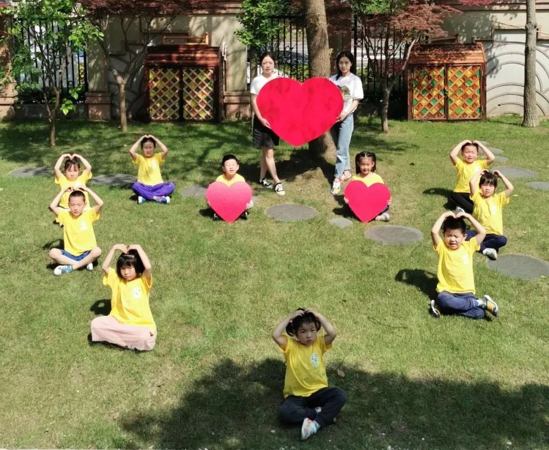 萌娃复学！上海幼儿园开学啦！大型“网友见面”现场也太有爱了吧