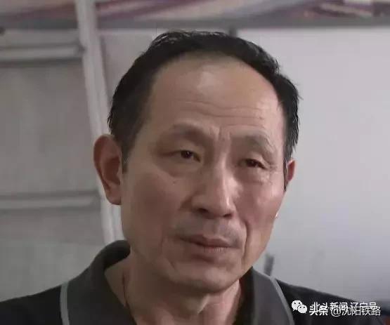 沈阳北站空调维修工的“冰火两重天”