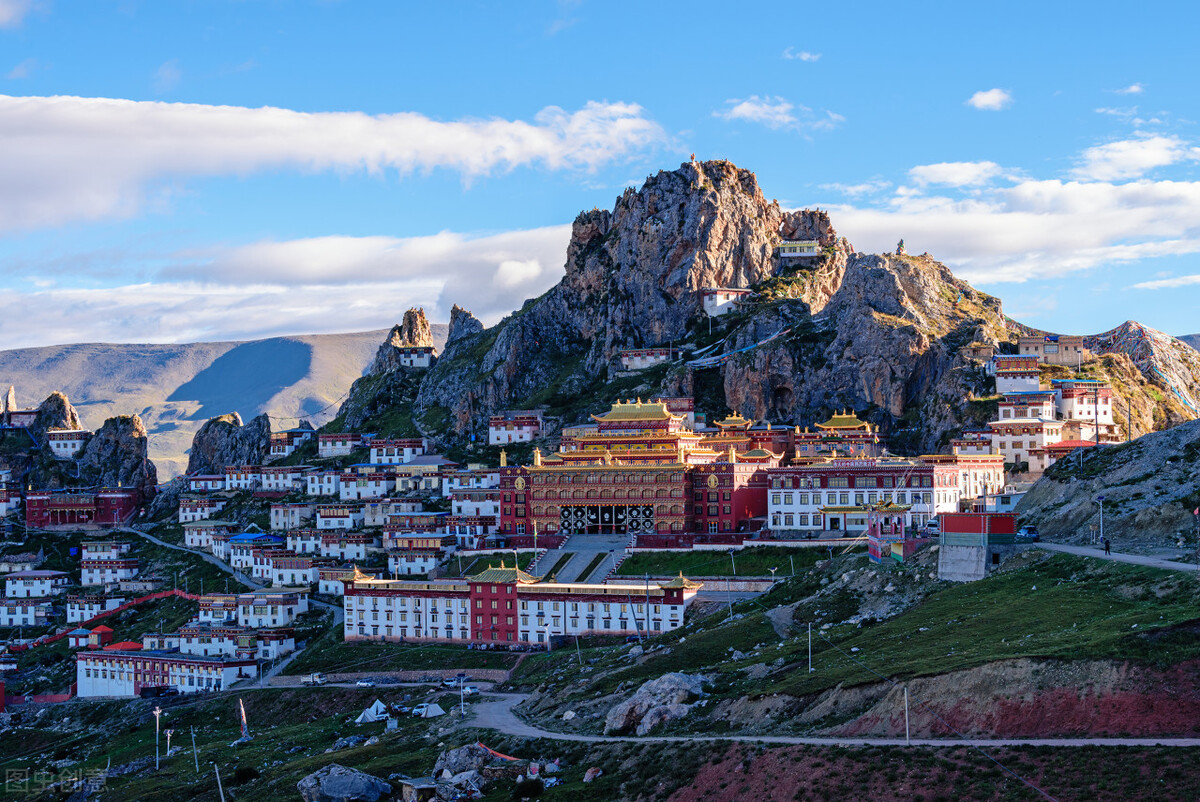 国内最经典12条自驾游线路,国内十大自驾游线路推荐