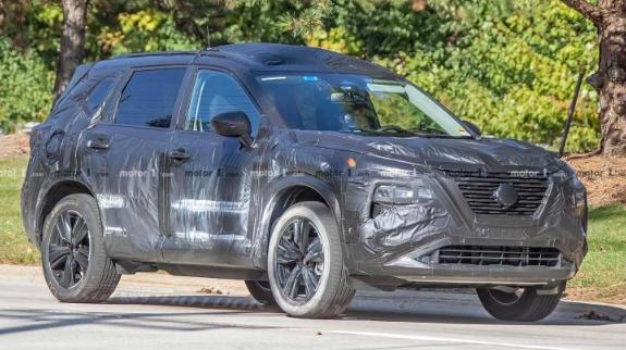 静态体验新款奇骏外观更加科技,全新日产奇骏外观和内饰