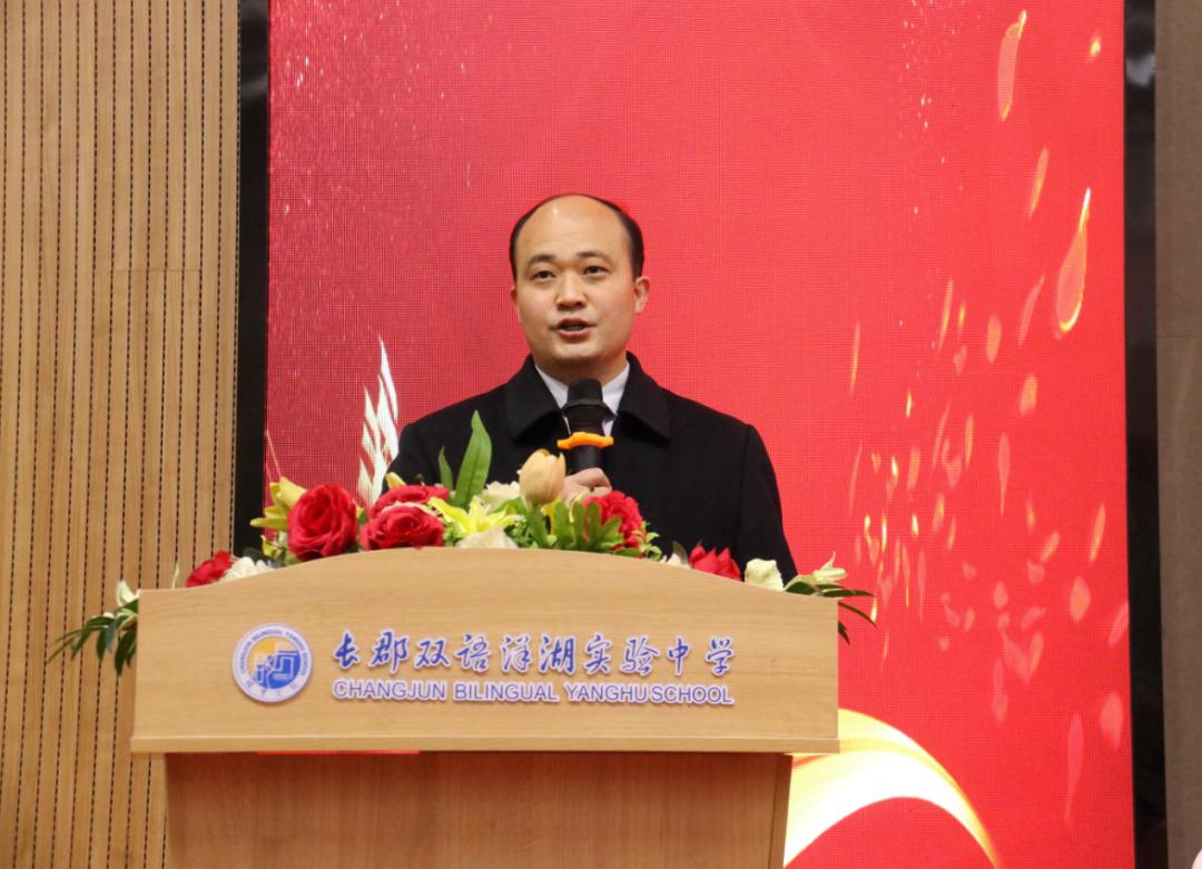 校长在开学第一课上的讲话,开学第一课校长霸气讲话