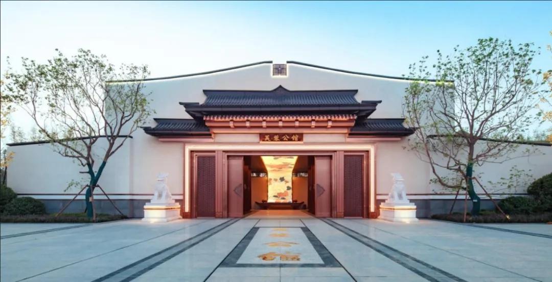 蓝光的房子卖多少一平,蓝光房产值得买吗