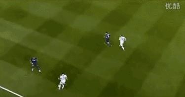 一个人名场面足球,一人一个名场面格策