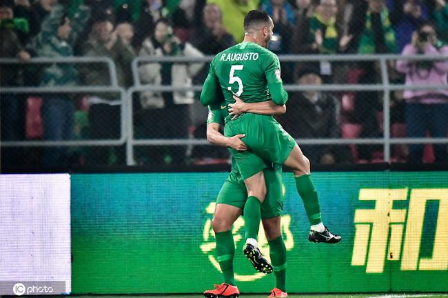 国安为什么传控水平那么高,传控足球与防守反击区别