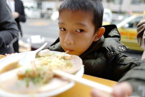 90后妈妈生二胎18小时,90后妈妈生四对龙凤胎