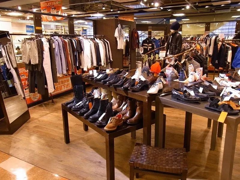 日本中古店必买lv,买lv好还是chanel好