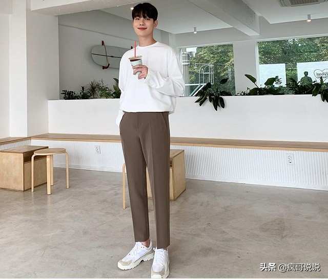 韩剧穿搭黑色上衣搭配图,跟着韩剧学穿搭中性