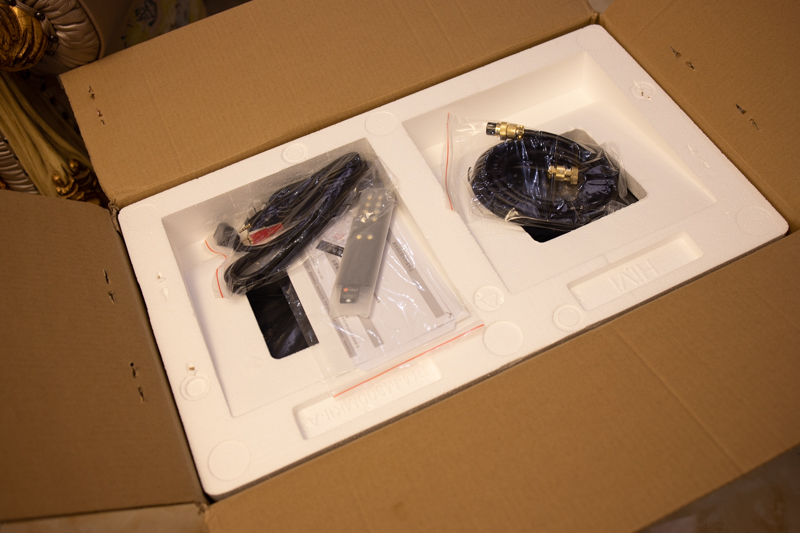 惠威m300mk2是多媒体音箱吗,客厅嵌入式音箱