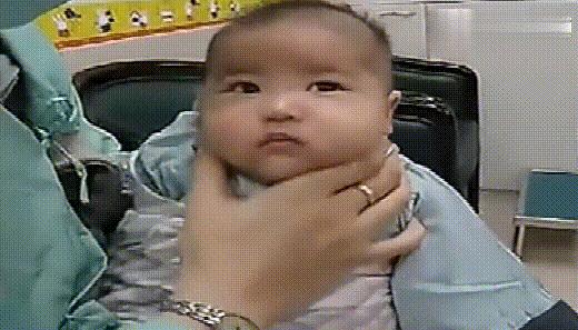 为什么拍嗝了宝宝还会吐,为什么给娃拍嗝会吐奶