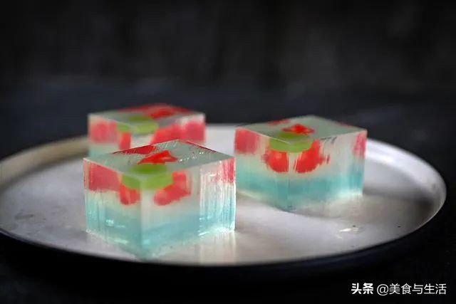 这道日式小甜点是穿越千年贵族的甜品，配方做法这就分享给你