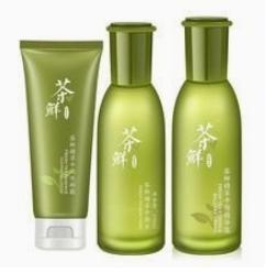 现在女大学生都在用什么平价水乳,姐妹们推荐百元水乳