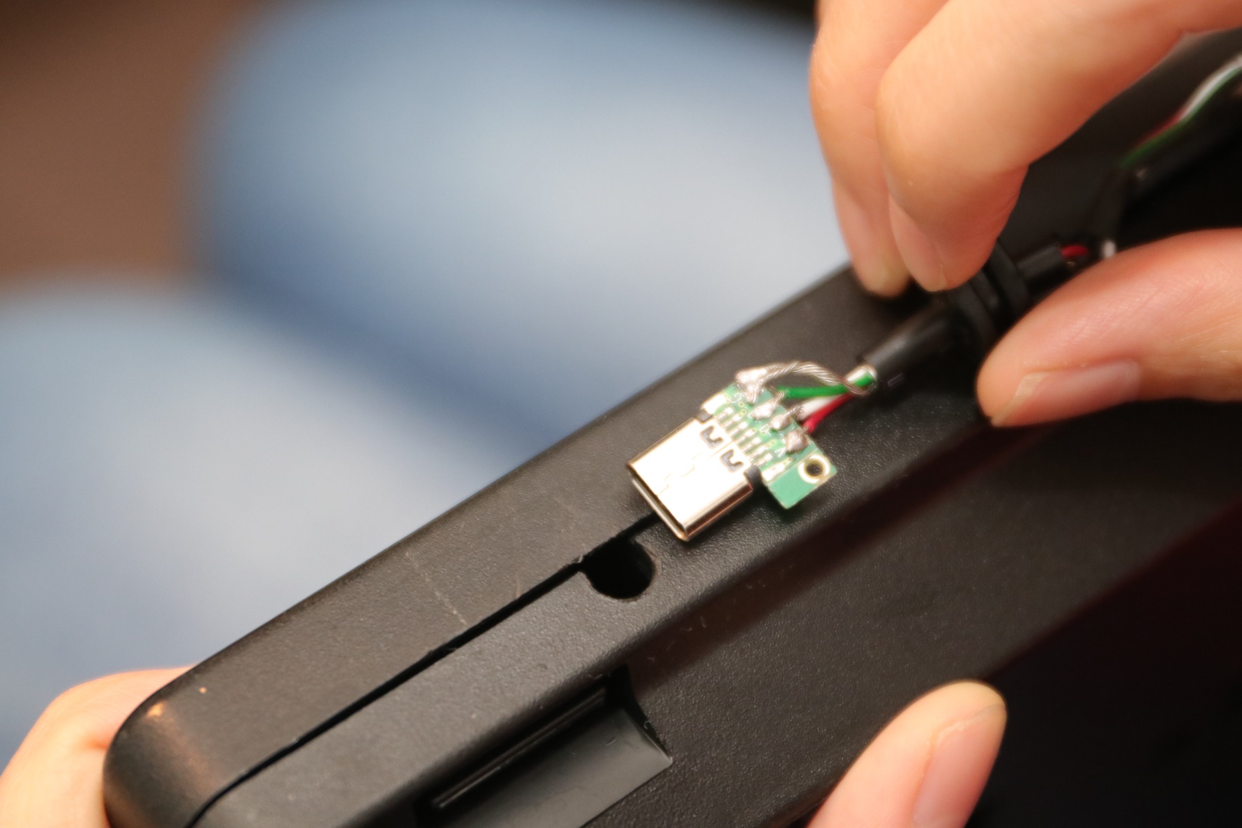 3494机械键盘,不到百元的青轴高颜值键盘