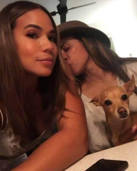 身高不是距离,性别也不是问题,“穿裙子的贝利”和相恋两年的女友订婚,获全球超30万球迷点赞