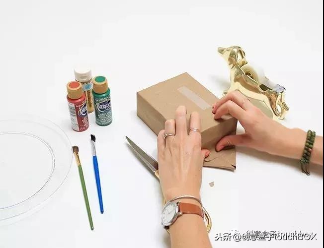 礼物包装教程不用双面胶,六个礼物包装的小技巧