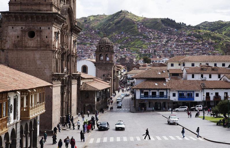 南美一国家心甘情愿被占领:80%的公民拒绝独立,看了GDP就懂了