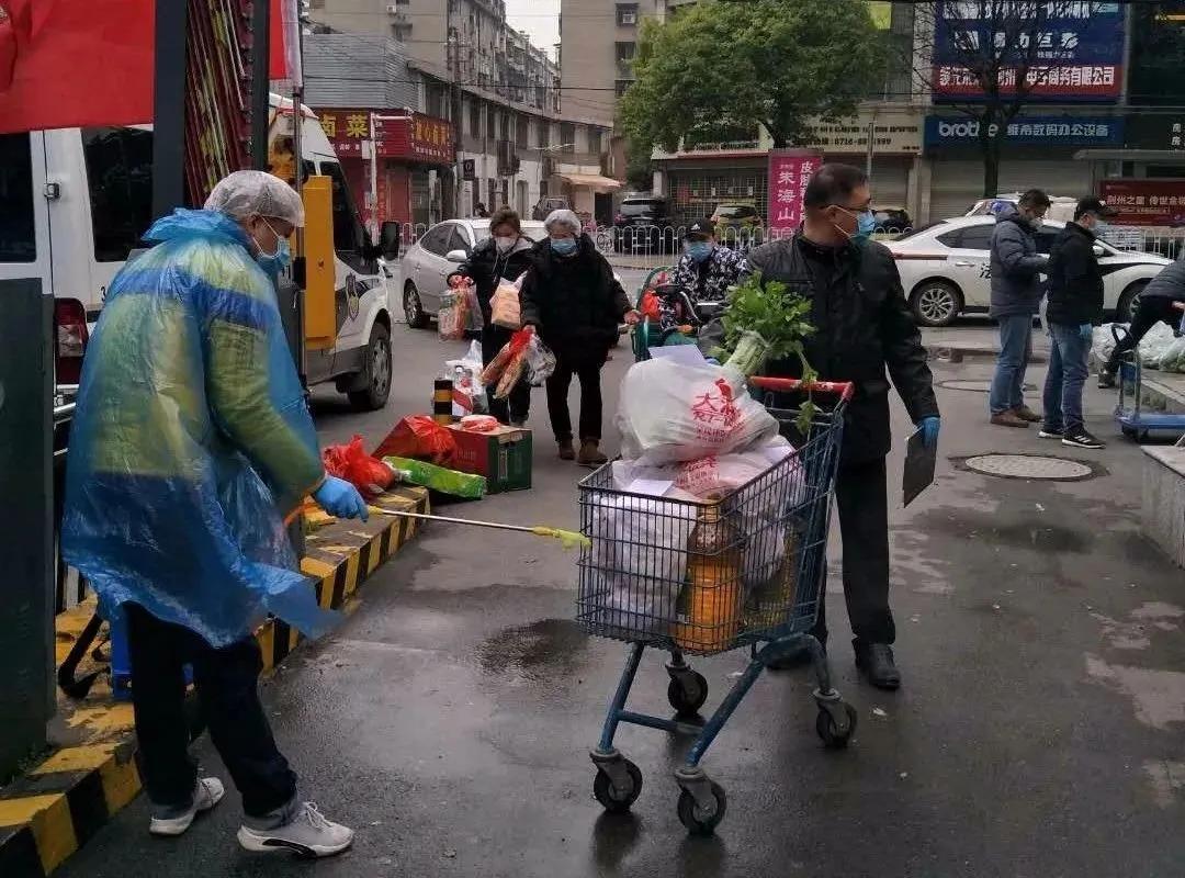 “白袍”法官,护你平安!|直通湖北