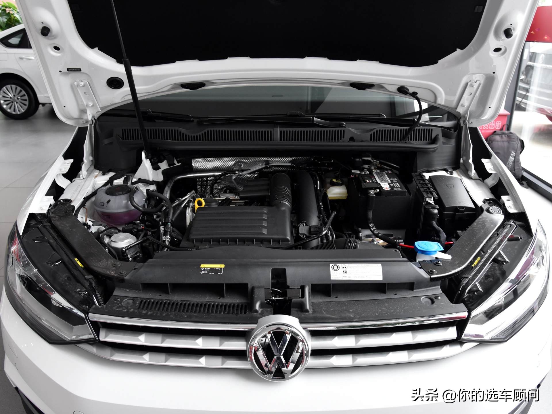 途安l和速腾哪个轴距长,途安1.4t和速腾1.4t一样吗