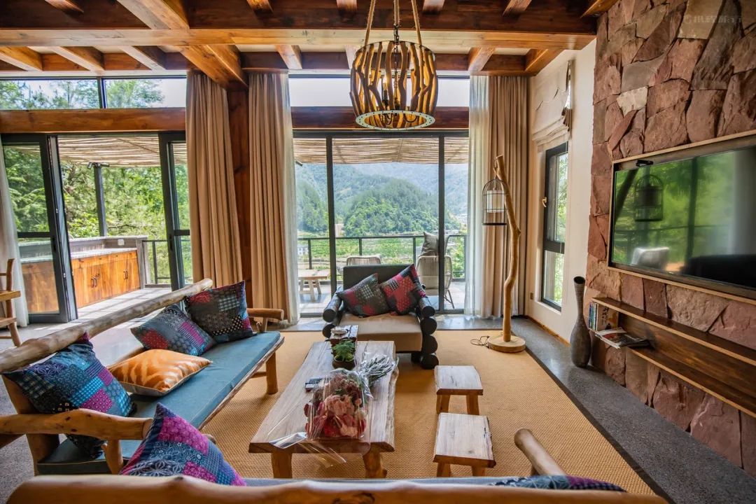 张家界旅游必住高端民宿客栈,张家界民宿前十名推荐价格