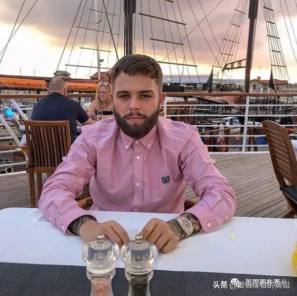 炫富遇入室抢劫,炫富被抢劫